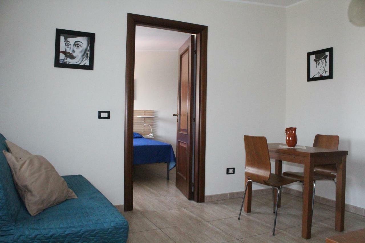 L'Occhio Sul Vesuvio Appartamento Con Terrazza Privata E Casa Vacanza Senza Terrazza Privata 那不勒斯 外观 照片